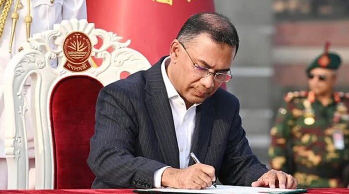 প্রধানমন্ত্রীর দিল্লি সফর ঘিরে ঢাকা-দিল্লির নতুন তৎপরতা