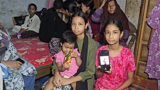 দক্ষিণ আফ্রিকার আগুনে স্বজনহারা পরিবারে শোক ও অর্থকষ্ট