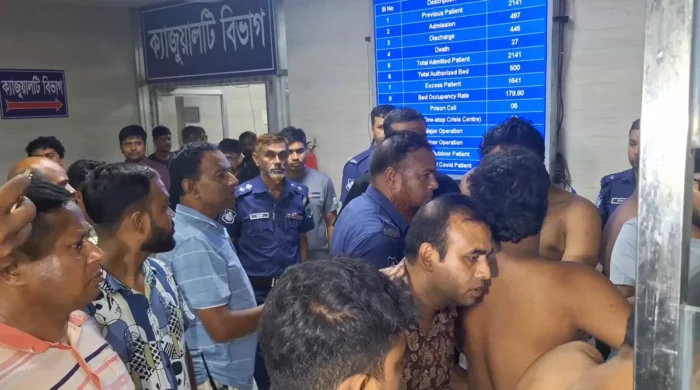 রোগীর মৃত্যুতে শজিমেকে স্বজন-চিকিৎসক সংঘর্ষ, আহত ১২