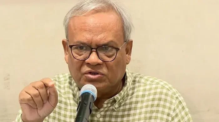 তেলের দাম বাড়লেও ১৪ টাকা ভর্তুকির দাবি রিজভীর