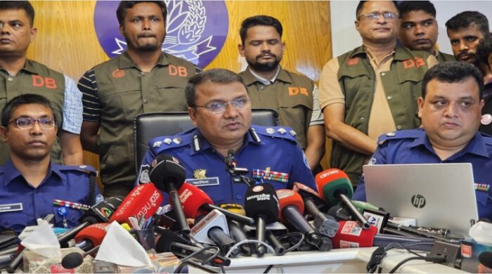 দেবীদ্বারে মা-শিশুকে কুপিয়ে হত্যার অভিযোগ, আহত ভাবি