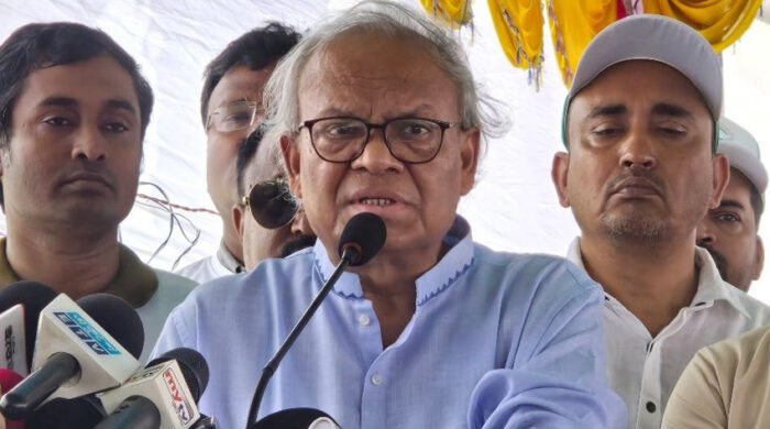 ষড়যন্ত্রে সায় দিচ্ছে গুপ্ত বাহিনী : রিজভী