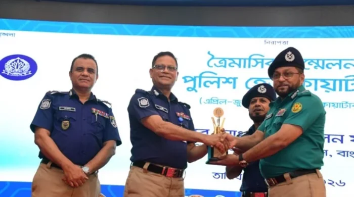 আইনের ফাঁক বন্ধ না হলে অপরাধ দমন কঠিন: আইজিপি