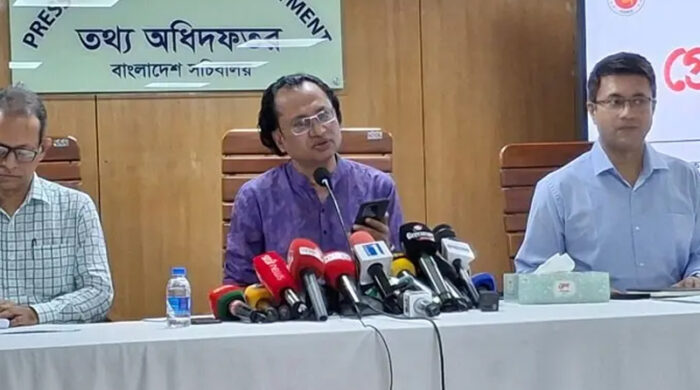 বাঁধন ইস্যুতে আওয়ামী লীগকে মাফিয়া গ্যাং বললেন উপদেষ্টা
