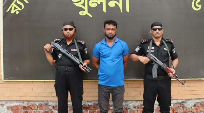 খুলনার হত্যা মামলার আসামি চট্টগ্রামে গ্রেপ্তার