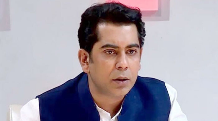ফেক নিউজ নিয়ন্ত্রণে আইনি পদক্ষেপ ও বাকস্বাধীনতার ভারসাম্য চান তথ্যমন্ত্রী