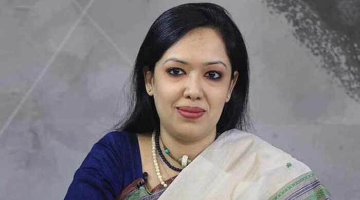 সরাইল থানায় এমপি রুমিন ফারহানা ও ওসির তীব্র বাগ্‌বিতণ্ডা