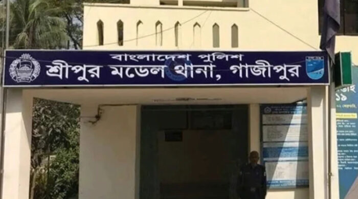 শ্রীপুরে বাবাকে হত্যার অভিযোগে ছেলে গ্রেপ্তার