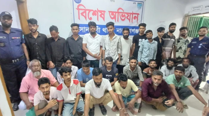 নারায়ণগঞ্জে বিশেষ অভিযানে ২৪ ঘণ্টায় গ্রেপ্তার ১৪০
